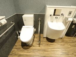 バリアフリートイレ施設