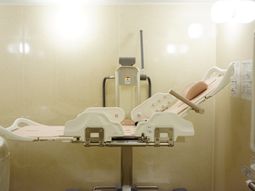 浴室のリフト椅子