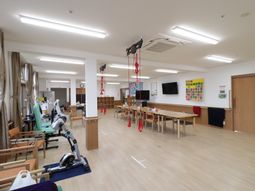 明るい機能訓練室