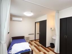 整然とした居室の様子