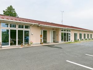 広々としたエントランス風景