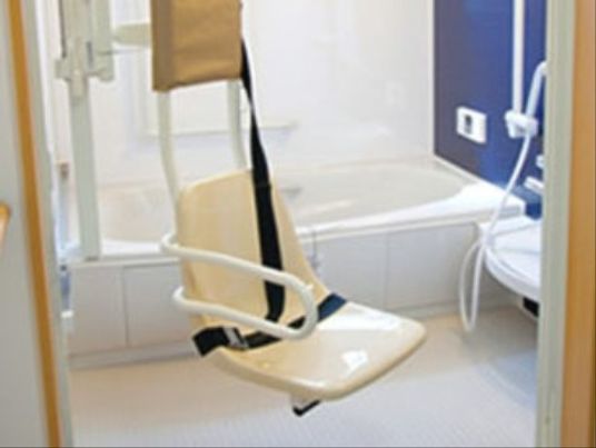 浴室用リフト椅子設置