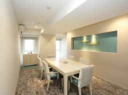 快適な会議室風空間