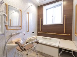 バリアフリー浴室設備