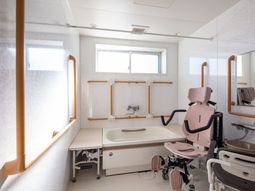 バリアフリーの浴室