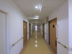 清潔感のある廊下
