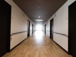 広々とした廊下のイメージ