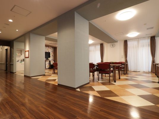 暖かみのあるダイニングルーム