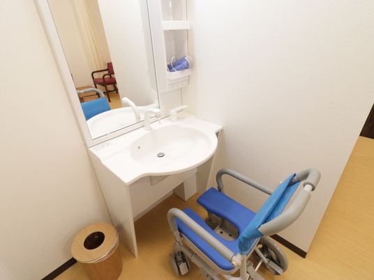 バリアフリー対応の洗面台