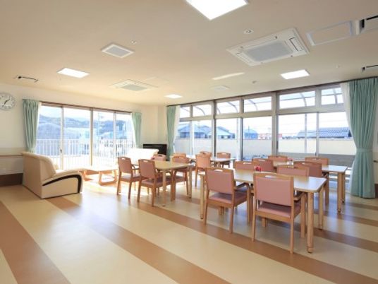 明るい居室内景観