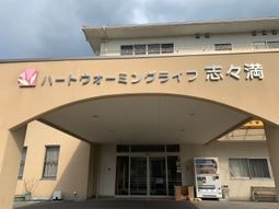 落ち着いた入口