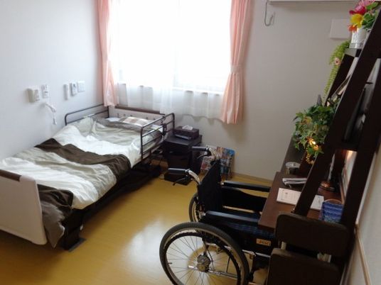 居室と車椅子