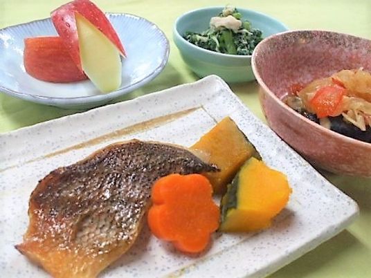 彩り豊かな食事内容