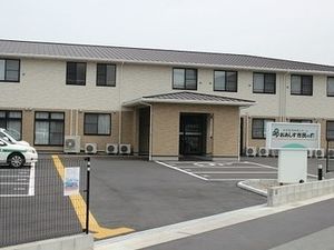 新しい施設の外観