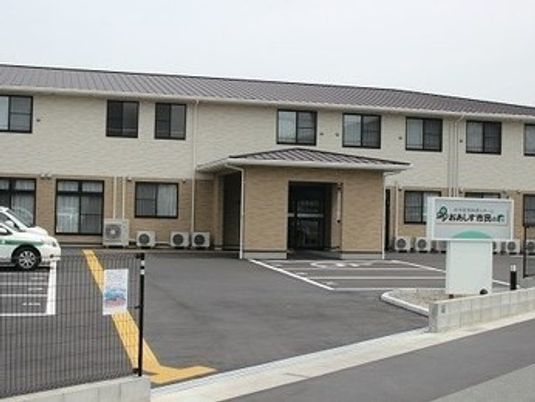 新しい施設の外観