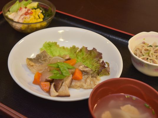 栄養満点の食事風景