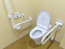 バリアフリー対応トイレ