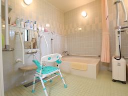 清潔感のある浴室空間