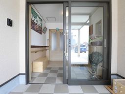 玄関の視覚的な様子