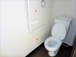 清潔なトイレ設備