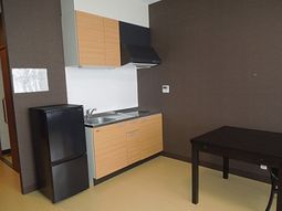 シンプルな居室の一角