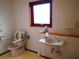 清潔なトイレスペース