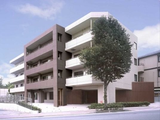 モダンな建物の外観