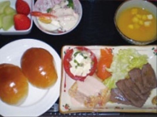 彩り豊かな食事内容