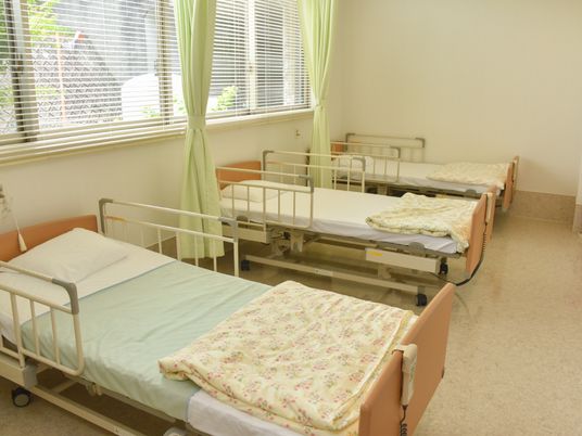 三床の居室
