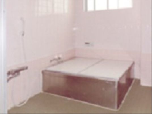 手すり付き洗い場