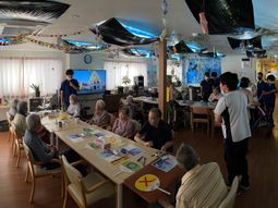 楽しげな日中のイベント風景