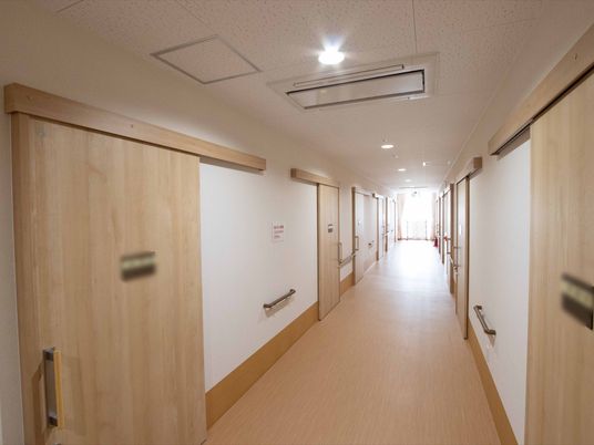 清潔な廊下の風景