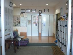 応接エリアの手前の観点