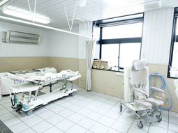 清潔な浴室設備