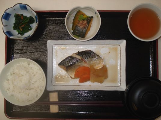和風の健康的な食事
