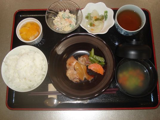 和食の彩り豊かな食事