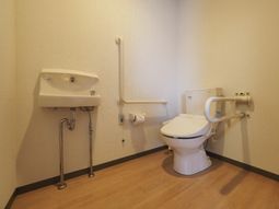 バリアフリートイレ