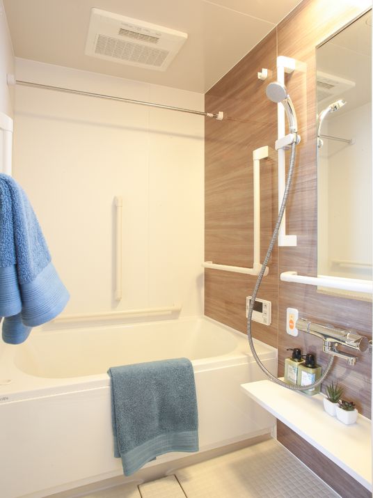 清潔な浴室の一部