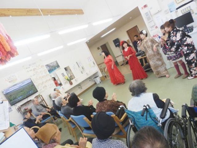 イベントが行われる多目的室