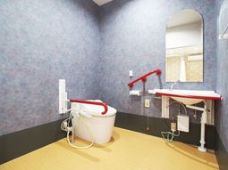 バリアフリーの快適浴室