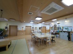 和やかな共用スペース