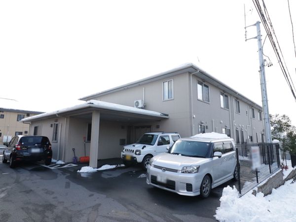 冬の施設外観