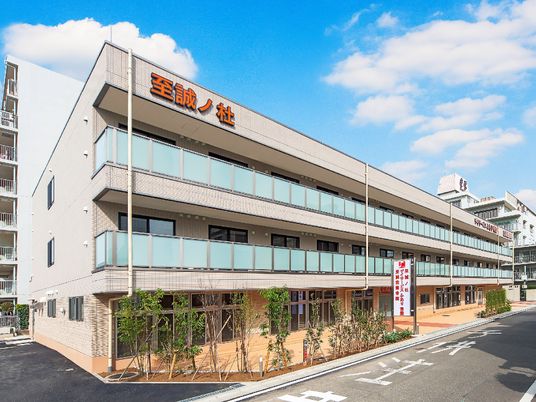 清潔感のある建物の外観