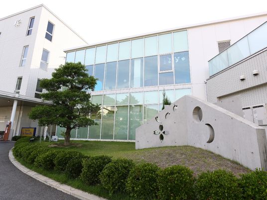 清潔感のある施設外観