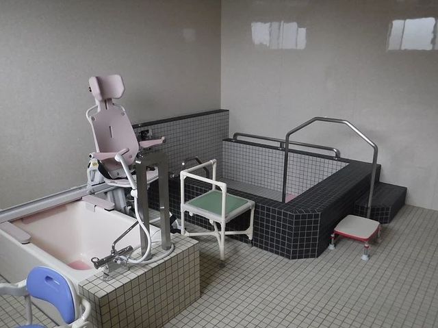 バリアフリー浴室設備