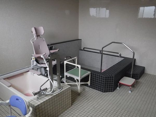 バリアフリー浴室設備