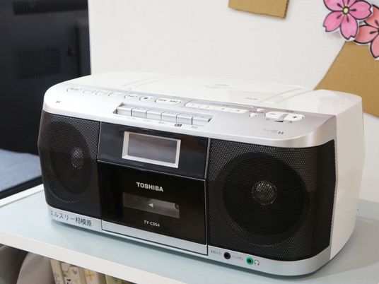 トッシュバラジオCDプレーヤー