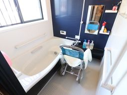 バリアフリー浴室設備
