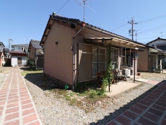 平屋の居室外観