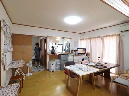 居室内の日常風景